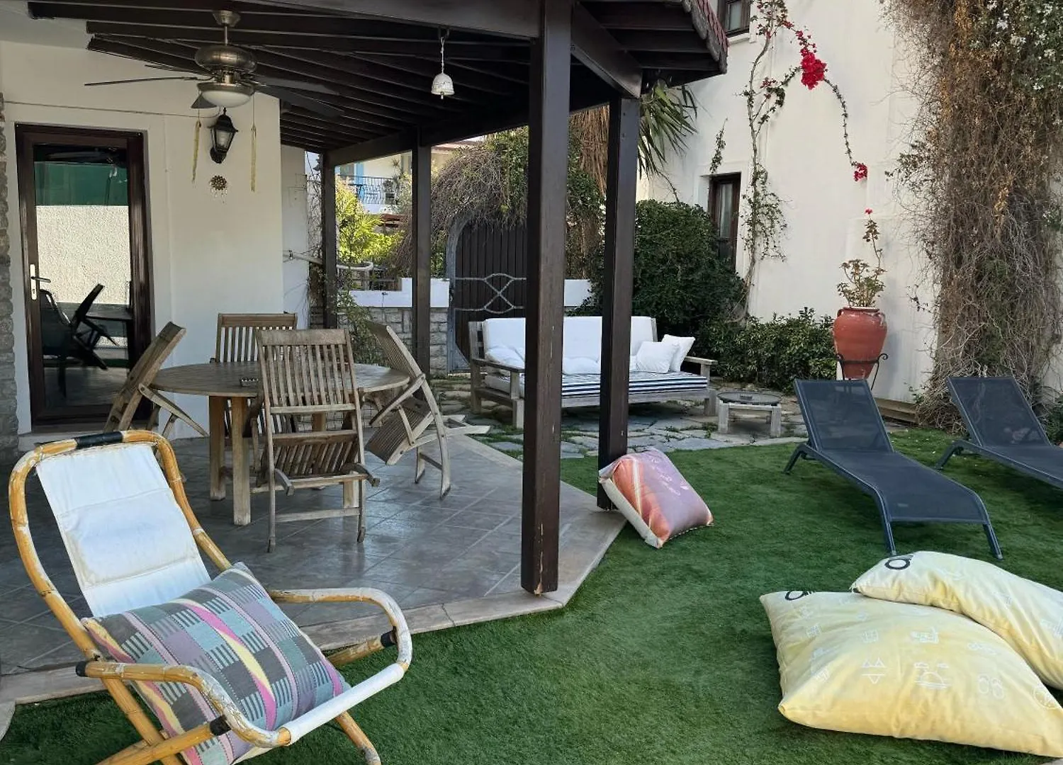 Bodrum Merkezde Muestakil Havuzlu Villa